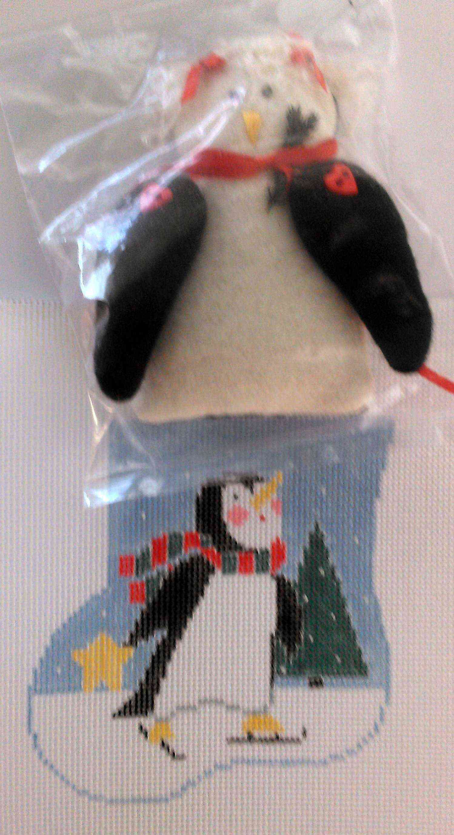 Mini-sock with Insert - Skating Penguin with Penguin